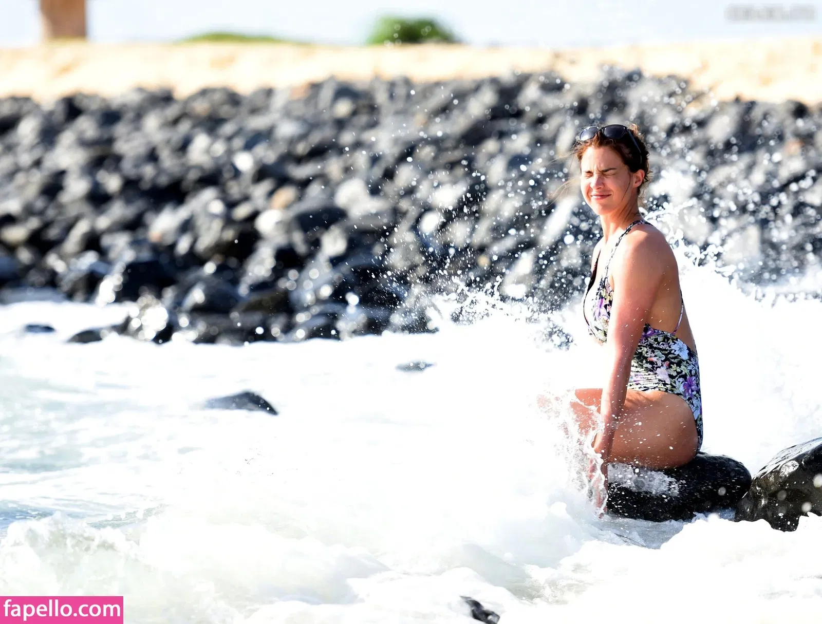 Ms Gunn Onlyfans Photo Gallery 