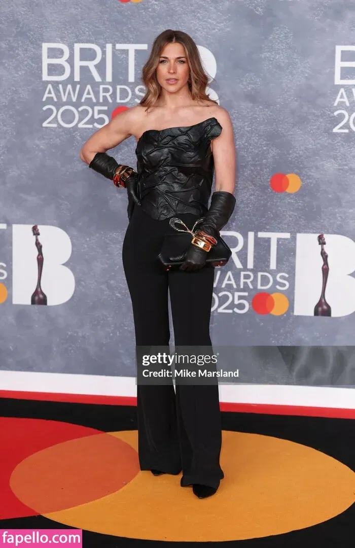 Ms Gunn Onlyfans Photo Gallery 