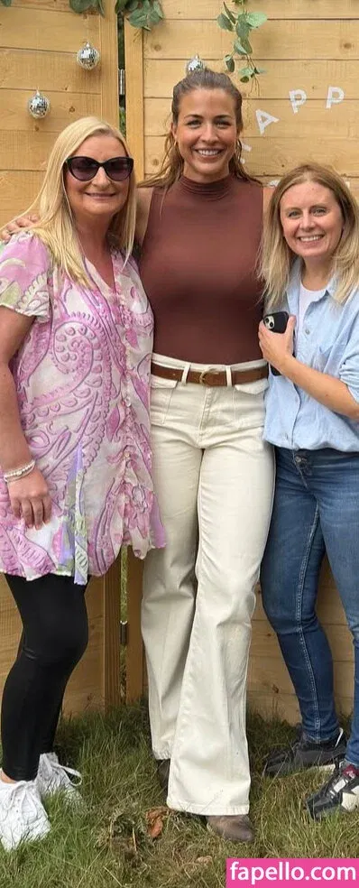 Ms Gunn Onlyfans Photo Gallery 