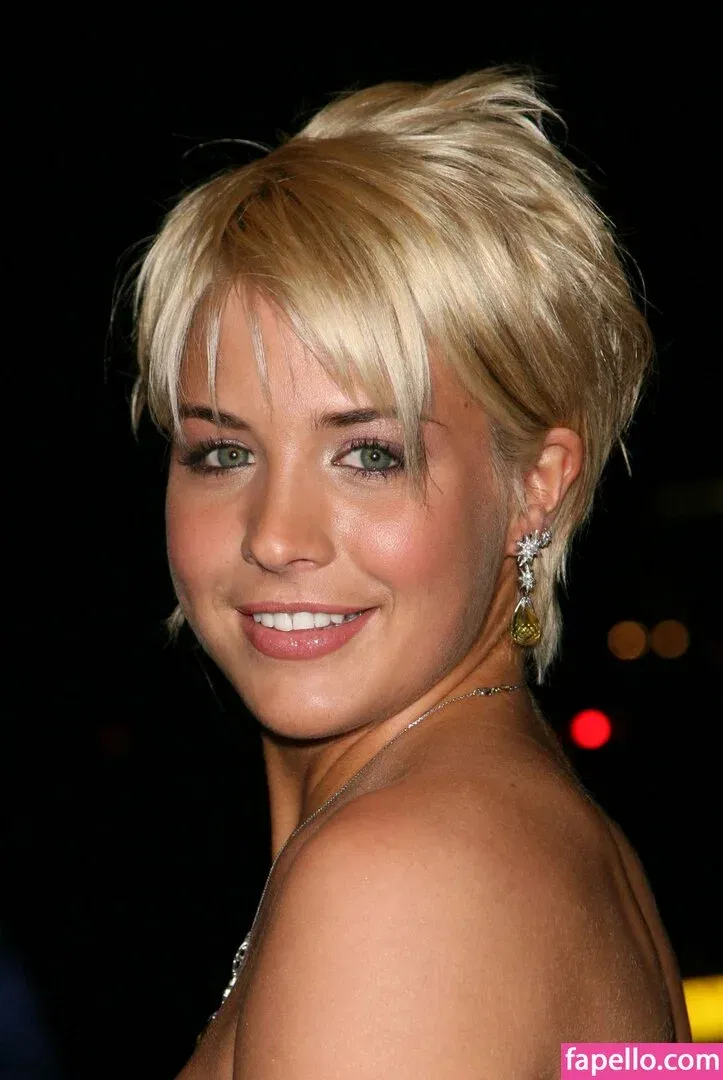 Ms Gunn Onlyfans Photo Gallery 