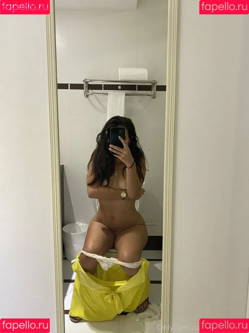 liciouzvicky Onlyfans Photo Gallery 