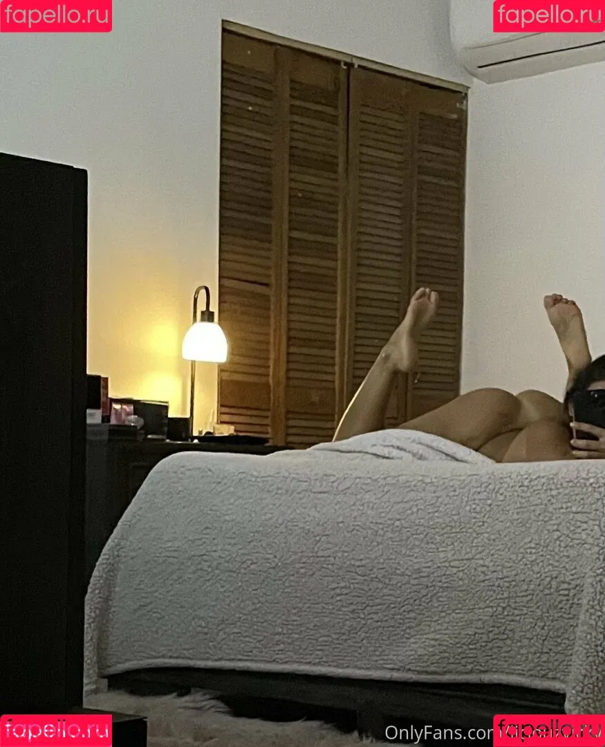 liciouzvicky Onlyfans Photo Gallery 