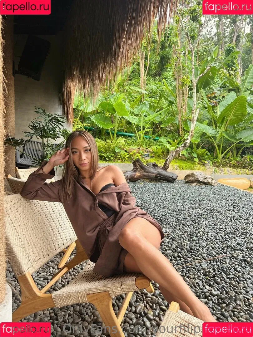 by.sienna Onlyfans Photo Gallery 