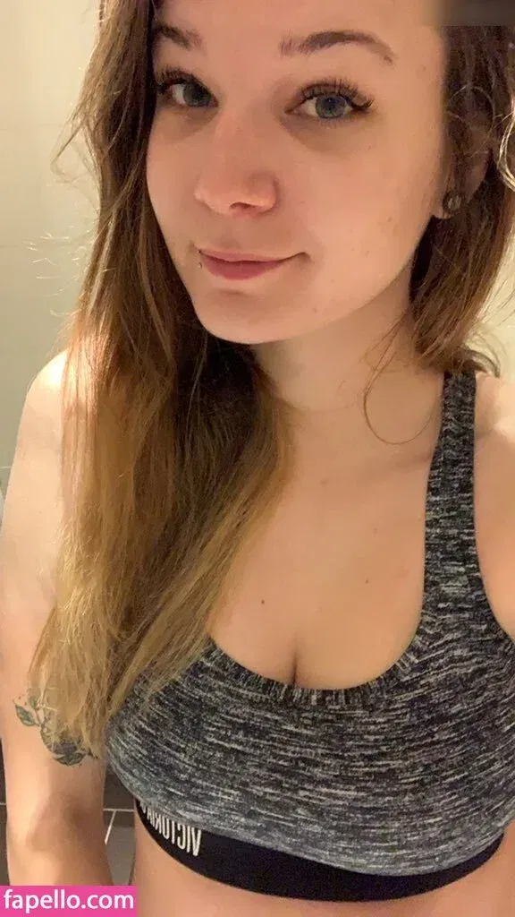 Jovlekaline Onlyfans Photo Gallery 