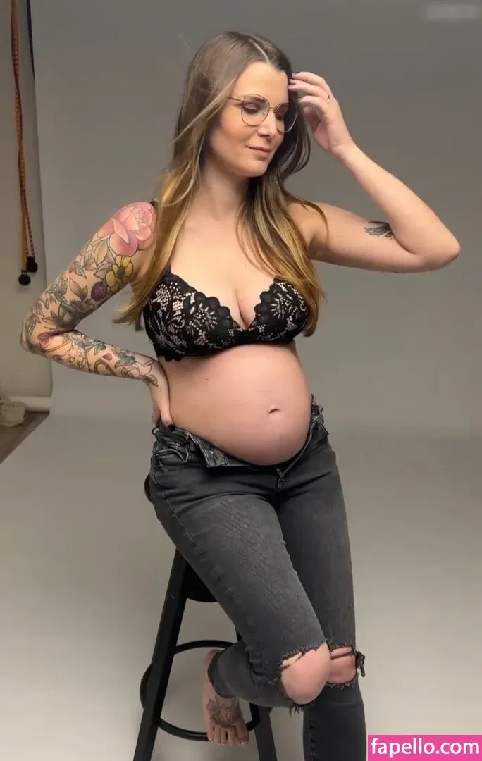 Jovlekaline Onlyfans Photo Gallery 