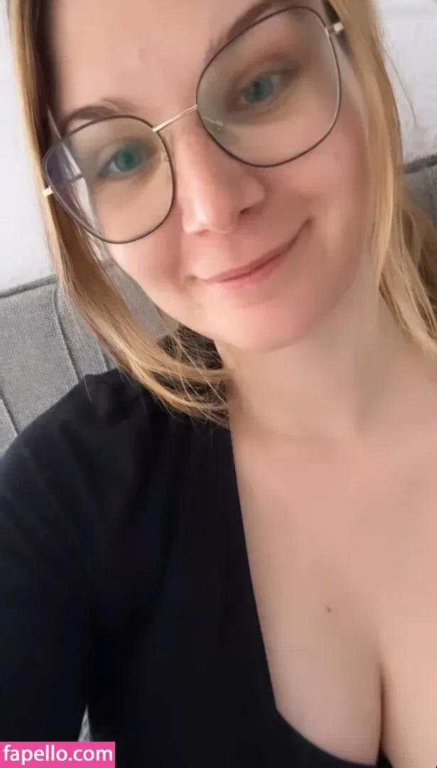 Jovlekaline Onlyfans Photo Gallery 