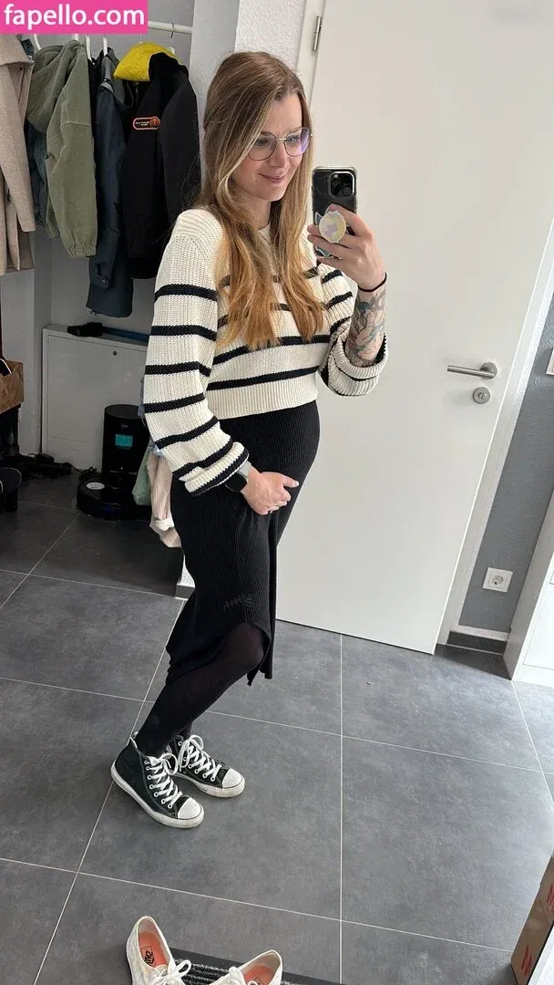 Jovlekaline Onlyfans Photo Gallery 