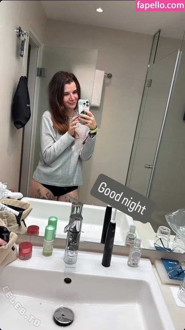 Jovlekaline Onlyfans Photo Gallery 