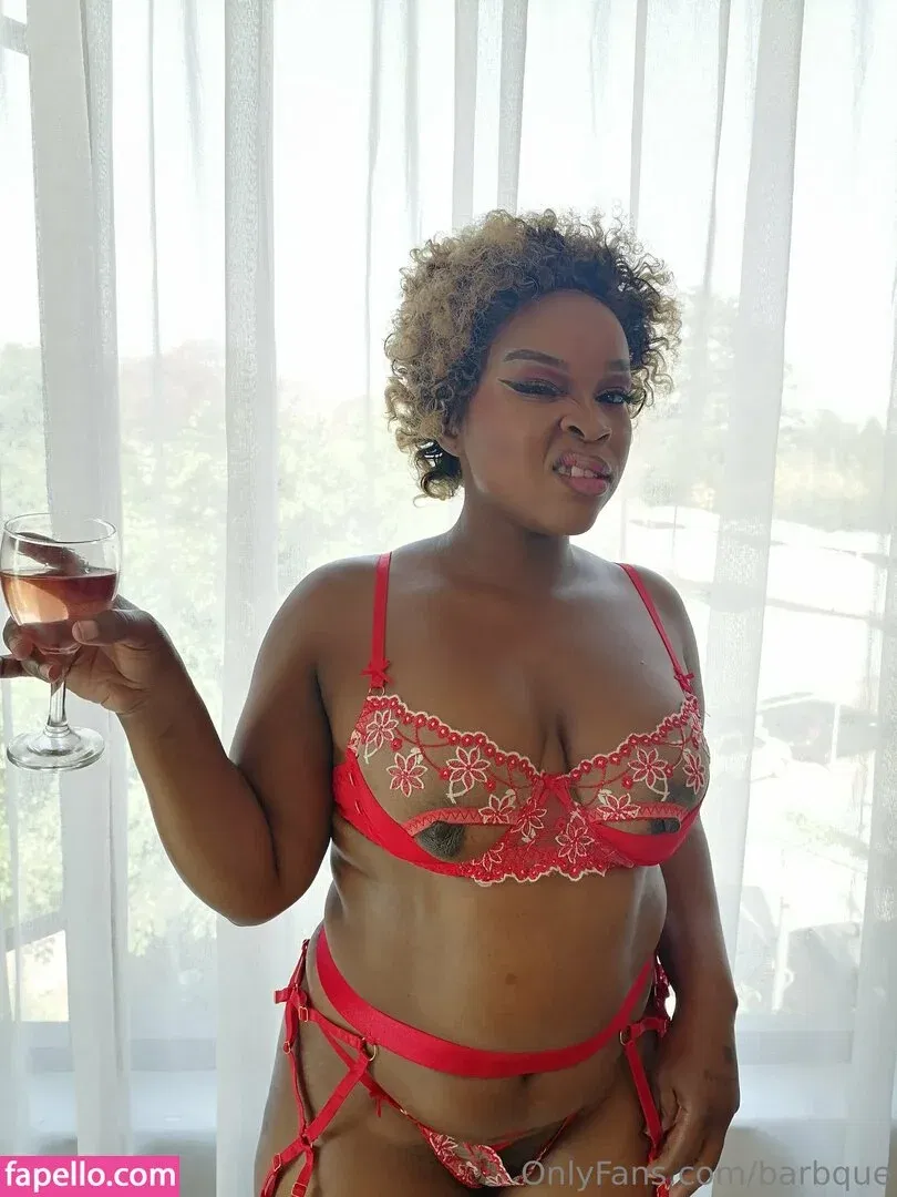 barbque Onlyfans Photo Gallery 