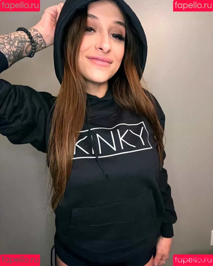 Kinky Onlyfans Photo Gallery 