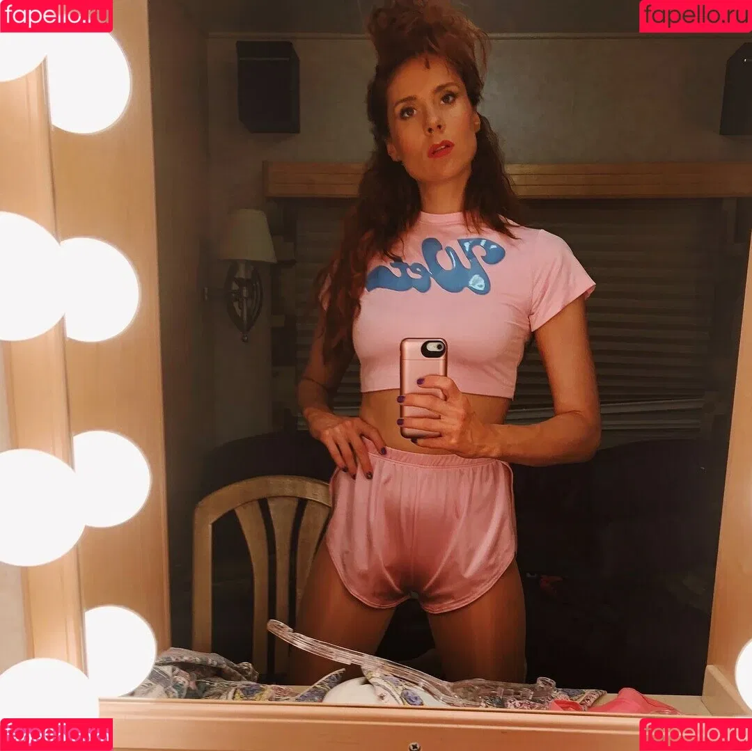 Kate Nash Onlyfans Photo Gallery 