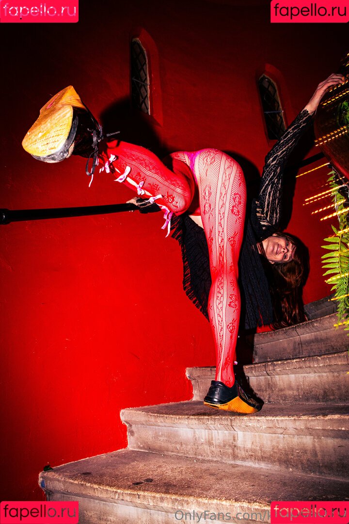 Kate Nash Onlyfans Photo Gallery 