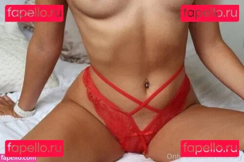 msmollyx Onlyfans Photo Gallery 