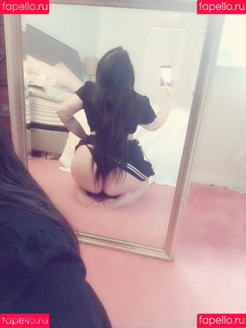 quietinthechaos Onlyfans Photo Gallery 