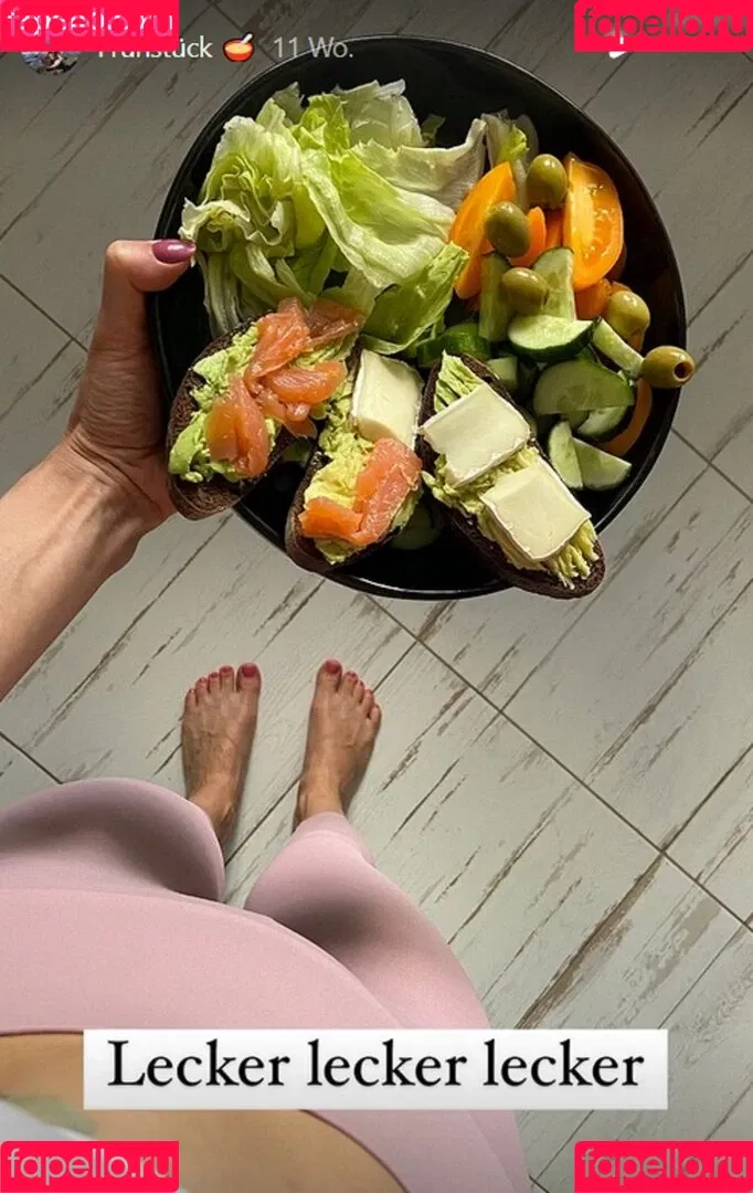 Natalie (Avo) Onlyfans Photo Gallery 