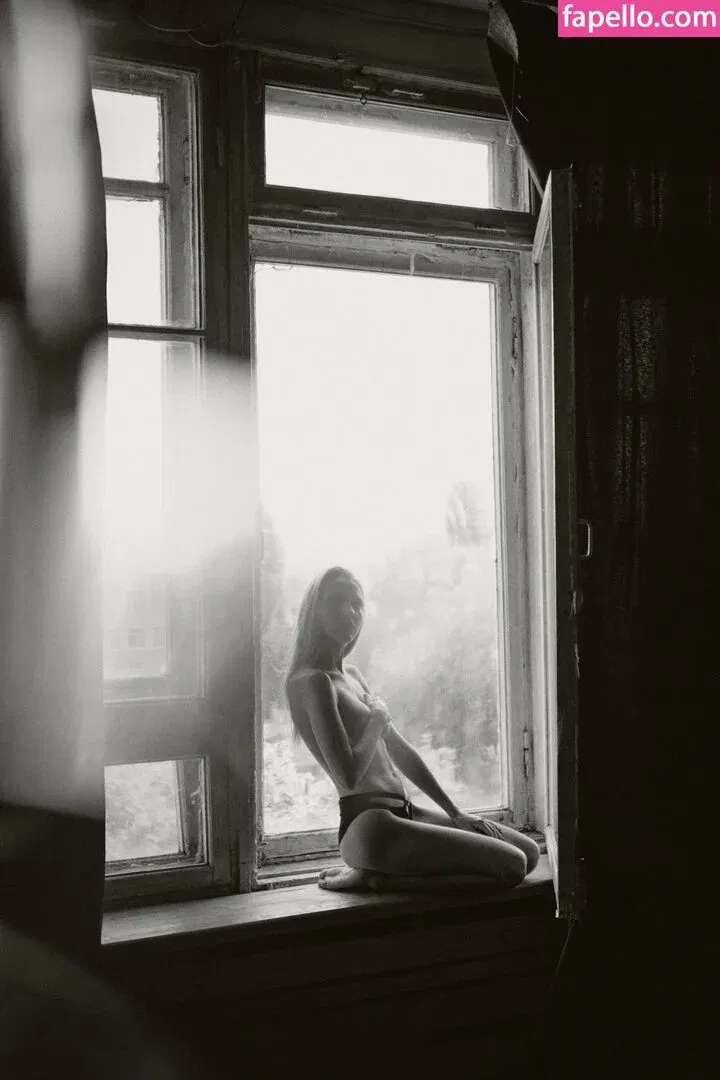 Natalie (Avo) Onlyfans Photo Gallery 