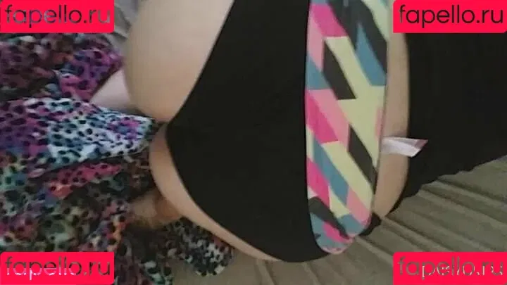 pregnantpumpkinfree Onlyfans Photo Gallery 