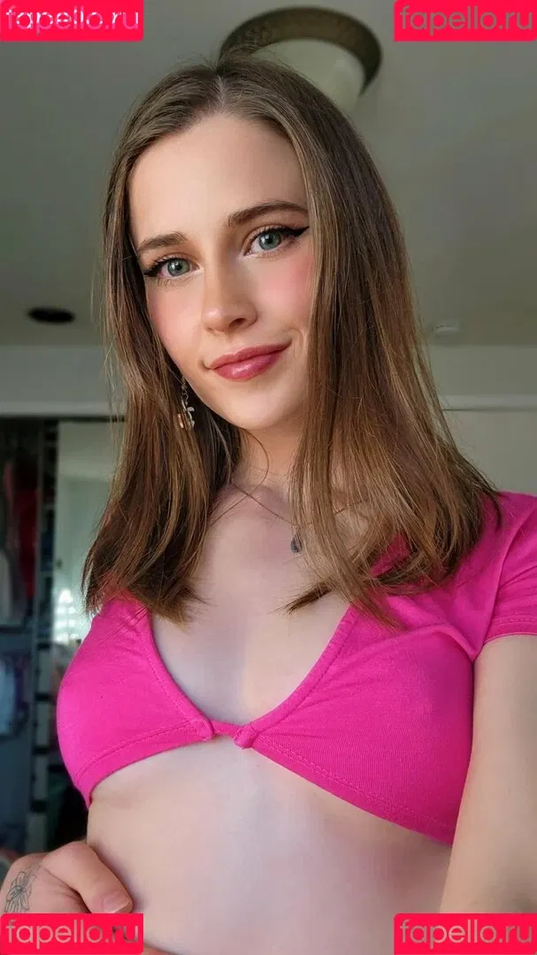 emmabarbyy Onlyfans Photo Gallery 