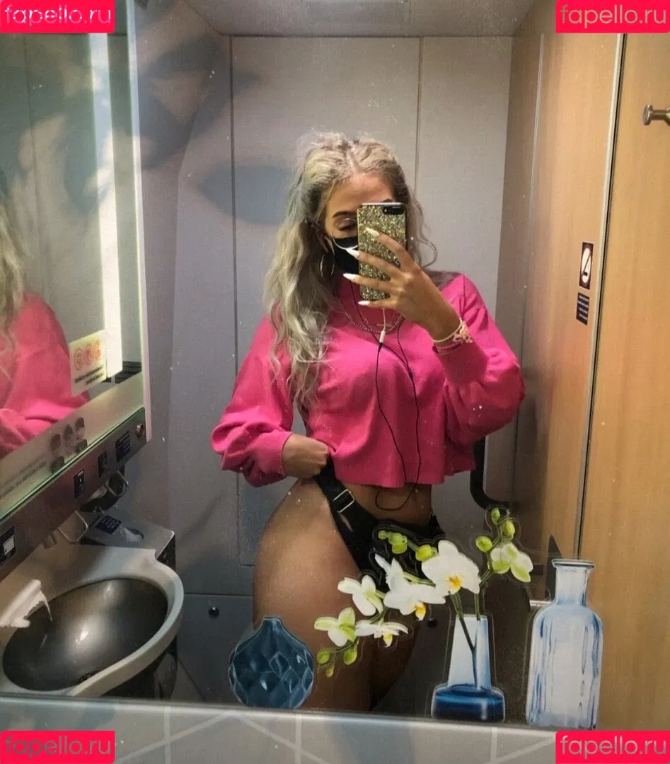 Fairy Karo Onlyfans Photo Gallery 