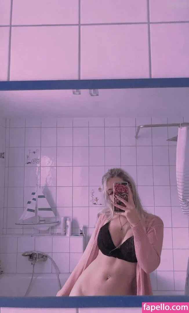 Fairy Karo Onlyfans Photo Gallery 