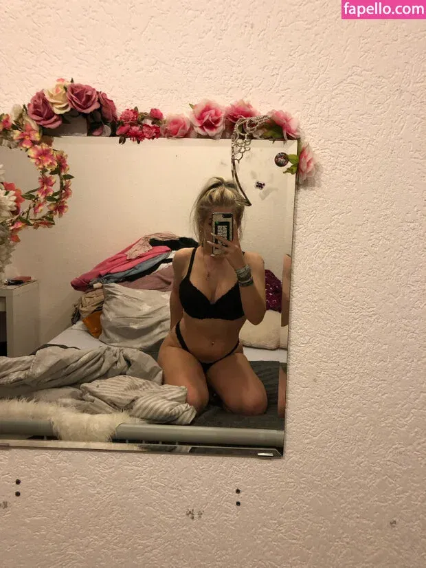 Fairy Karo Onlyfans Photo Gallery 