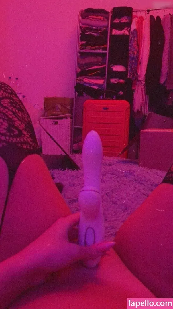 Fairy Karo Onlyfans Photo Gallery 