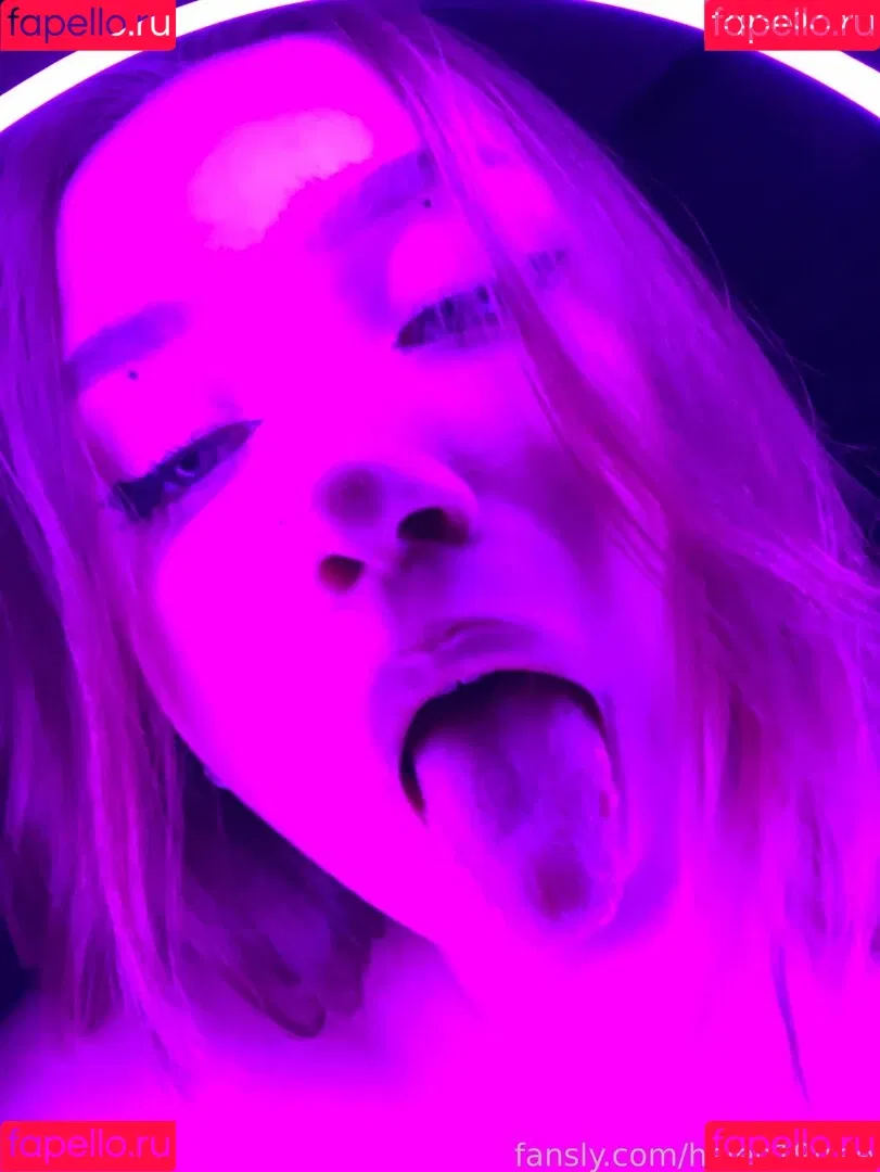 helen19free Onlyfans Photo Gallery 