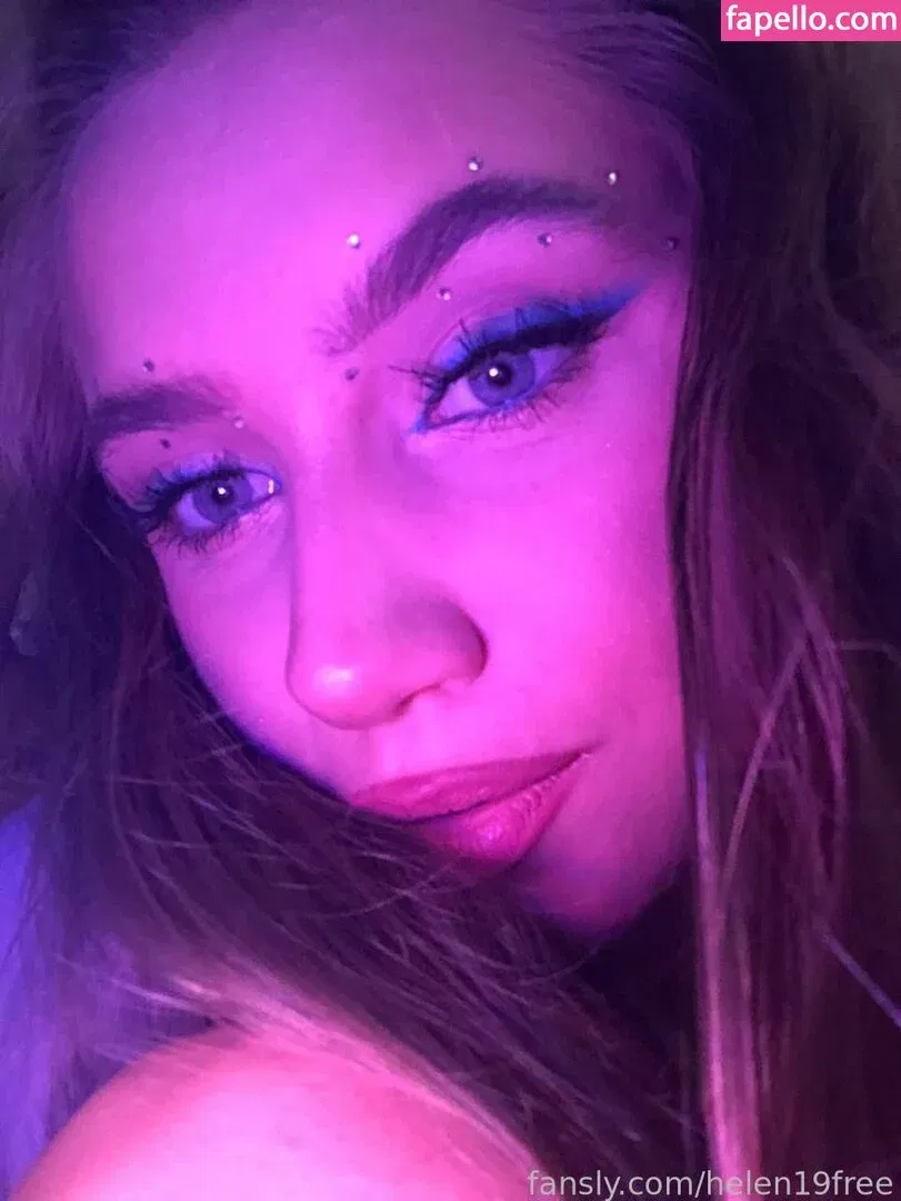 helen19free Onlyfans Photo Gallery 