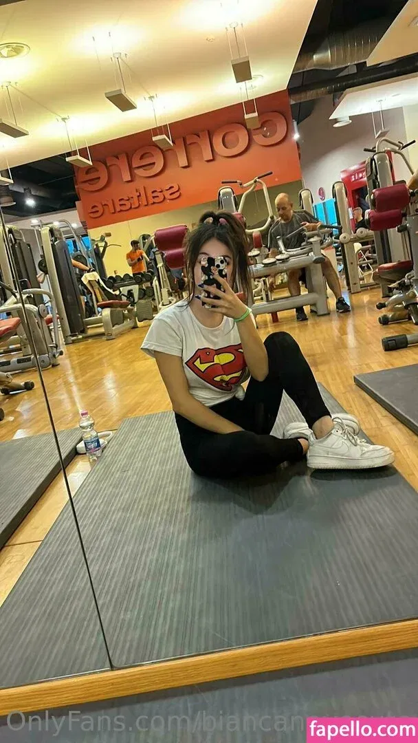 biancanevecute Onlyfans Photo Gallery 