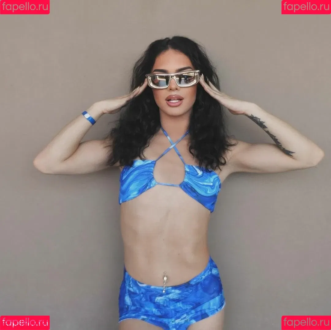 stella_valenciaga Onlyfans Photo Gallery 