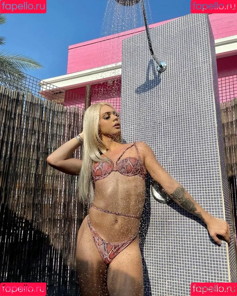stella_valenciaga Onlyfans Photo Gallery 