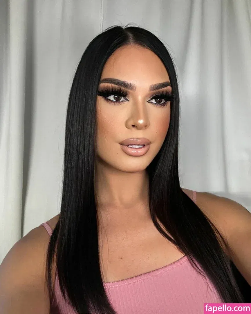 stella_valenciaga Onlyfans Photo Gallery 