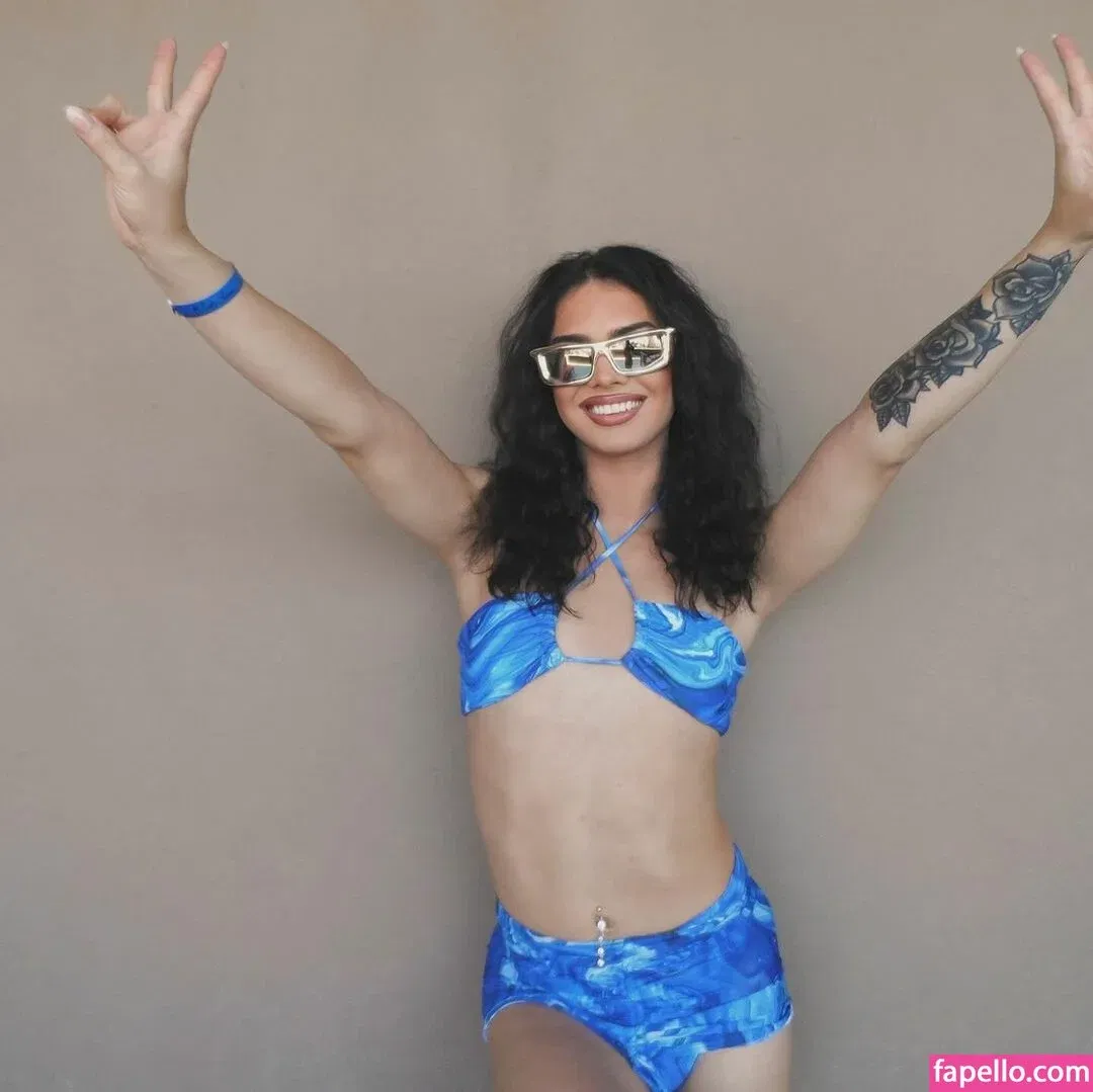 stella_valenciaga Onlyfans Photo Gallery 