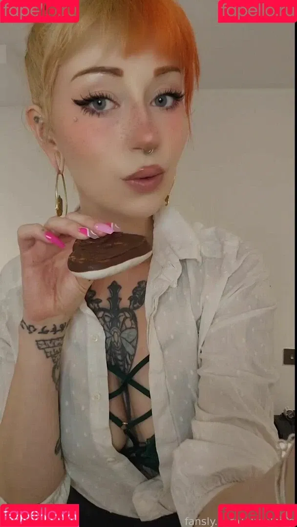 Almalexia Onlyfans Photo Gallery 