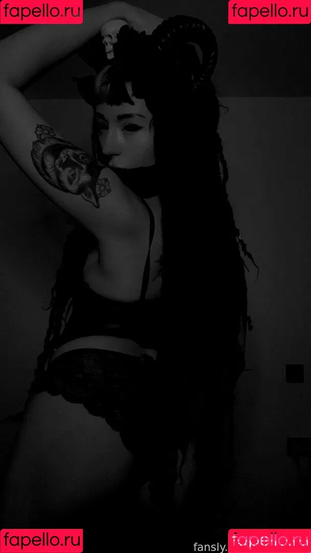 Almalexia Onlyfans Photo Gallery 