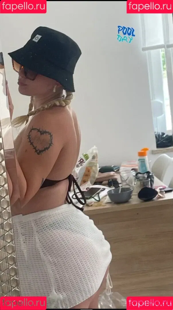 Annalena.smlr Onlyfans Photo Gallery 