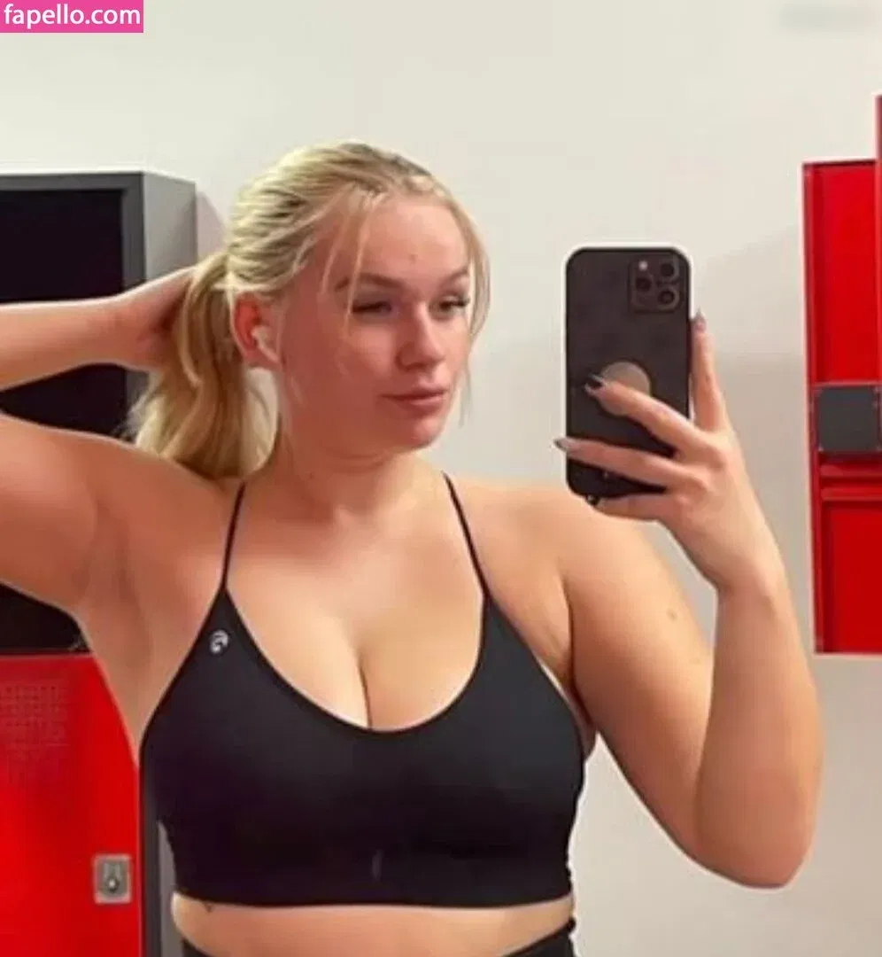 Annalena.smlr Onlyfans Photo Gallery 