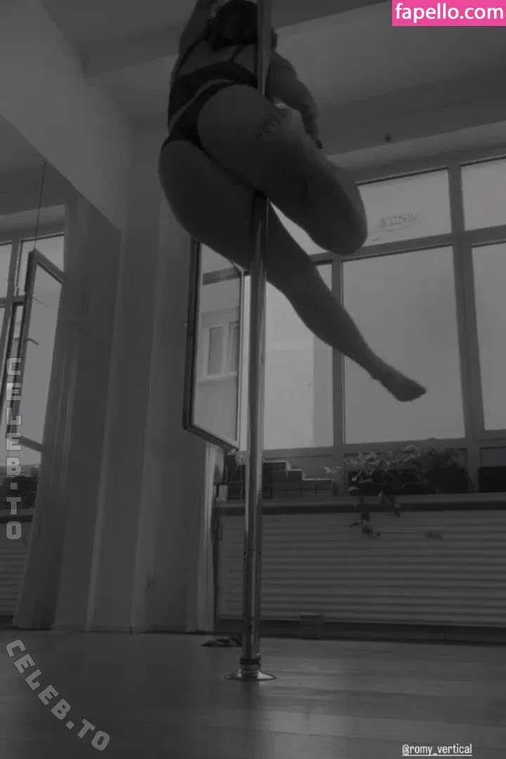 Annalena.smlr Onlyfans Photo Gallery 