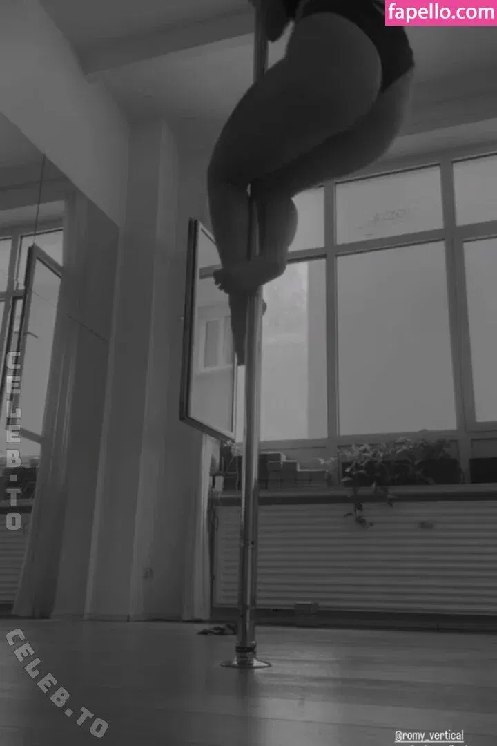 Annalena.smlr Onlyfans Photo Gallery 