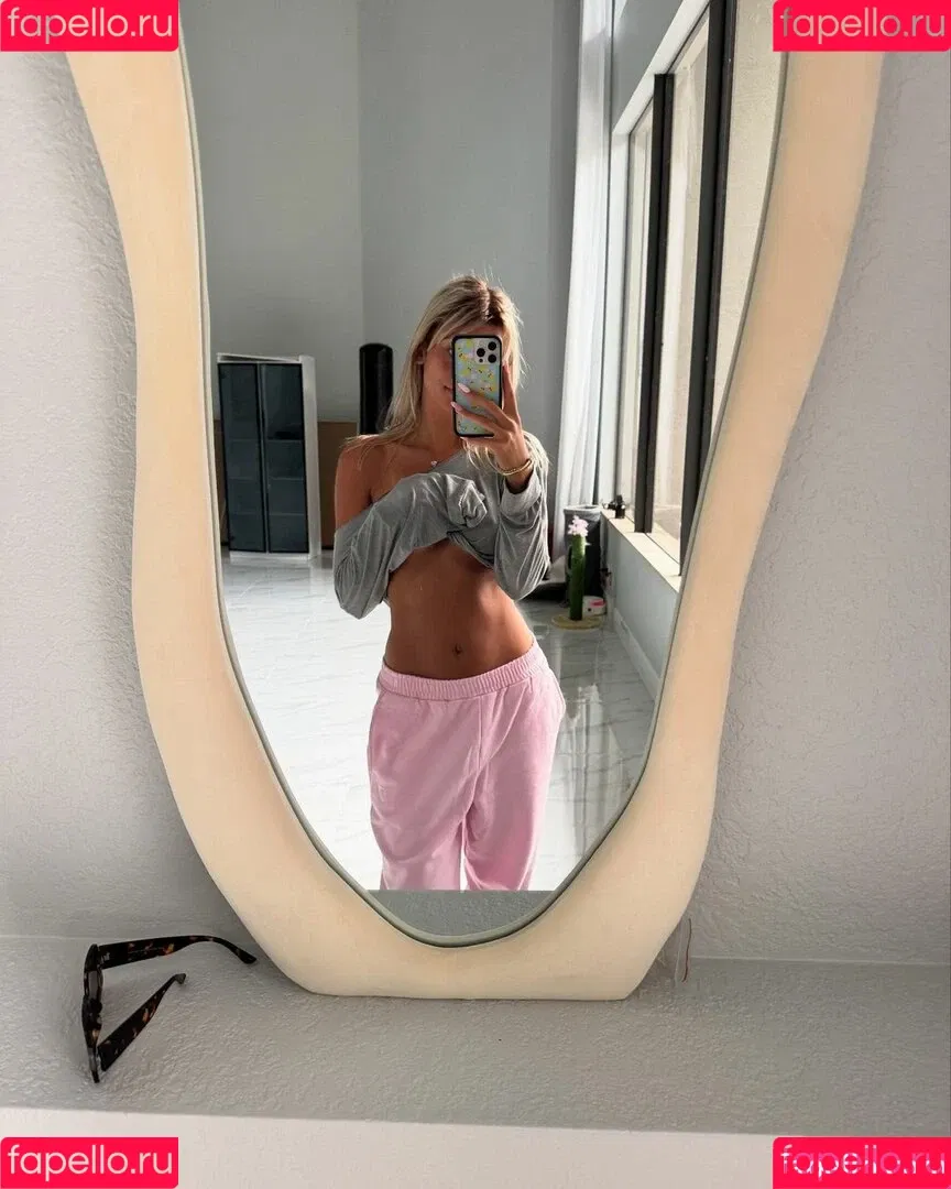 Ambie Bambie Onlyfans Photo Gallery 