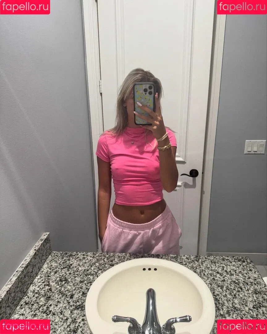 Ambie Bambie Onlyfans Photo Gallery 