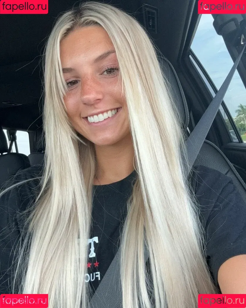 Ambie Bambie Onlyfans Photo Gallery 