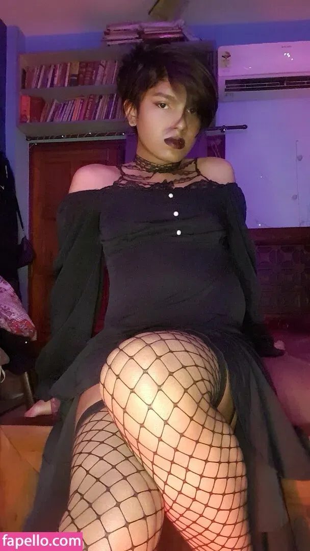 KwitTrap Onlyfans Photo Gallery 