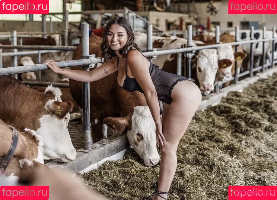 eisenbergerelena Onlyfans Photo Gallery 