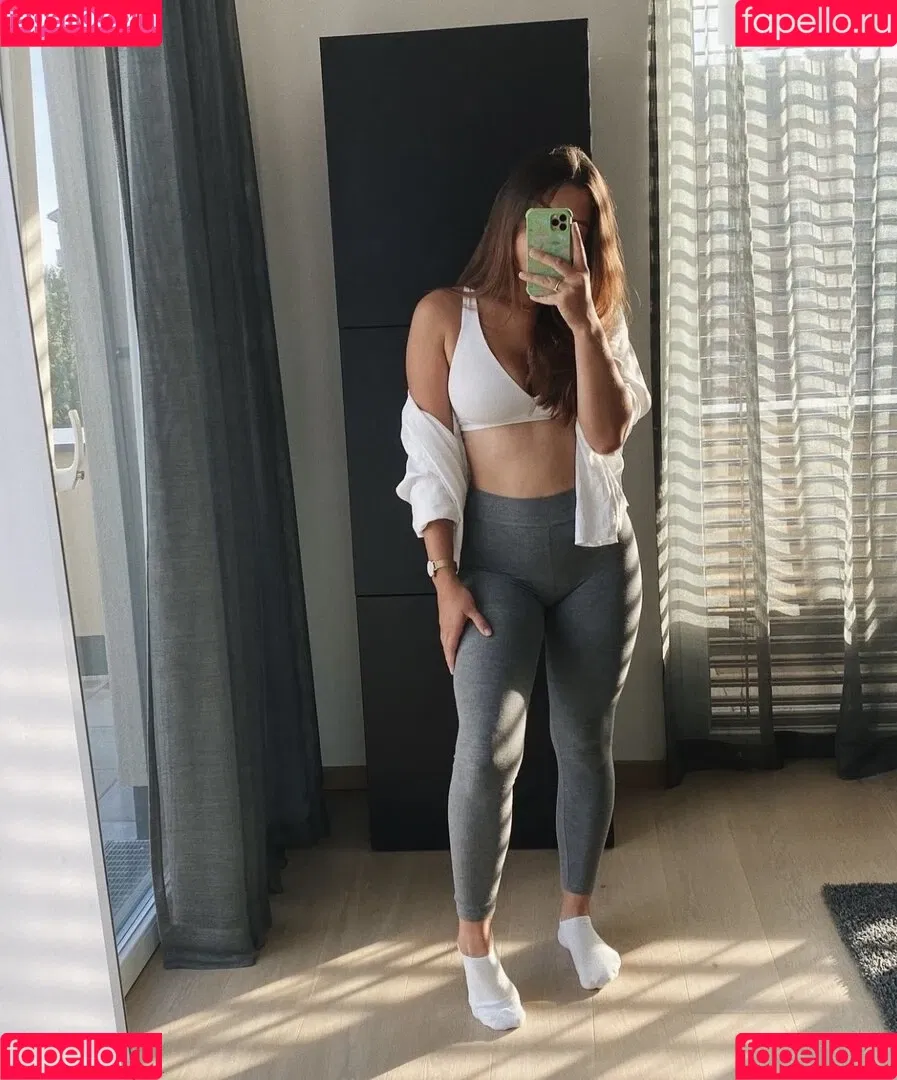 eisenbergerelena Onlyfans Photo Gallery 