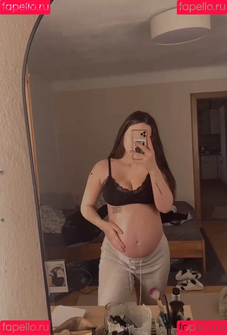 eisenbergerelena Onlyfans Photo Gallery 