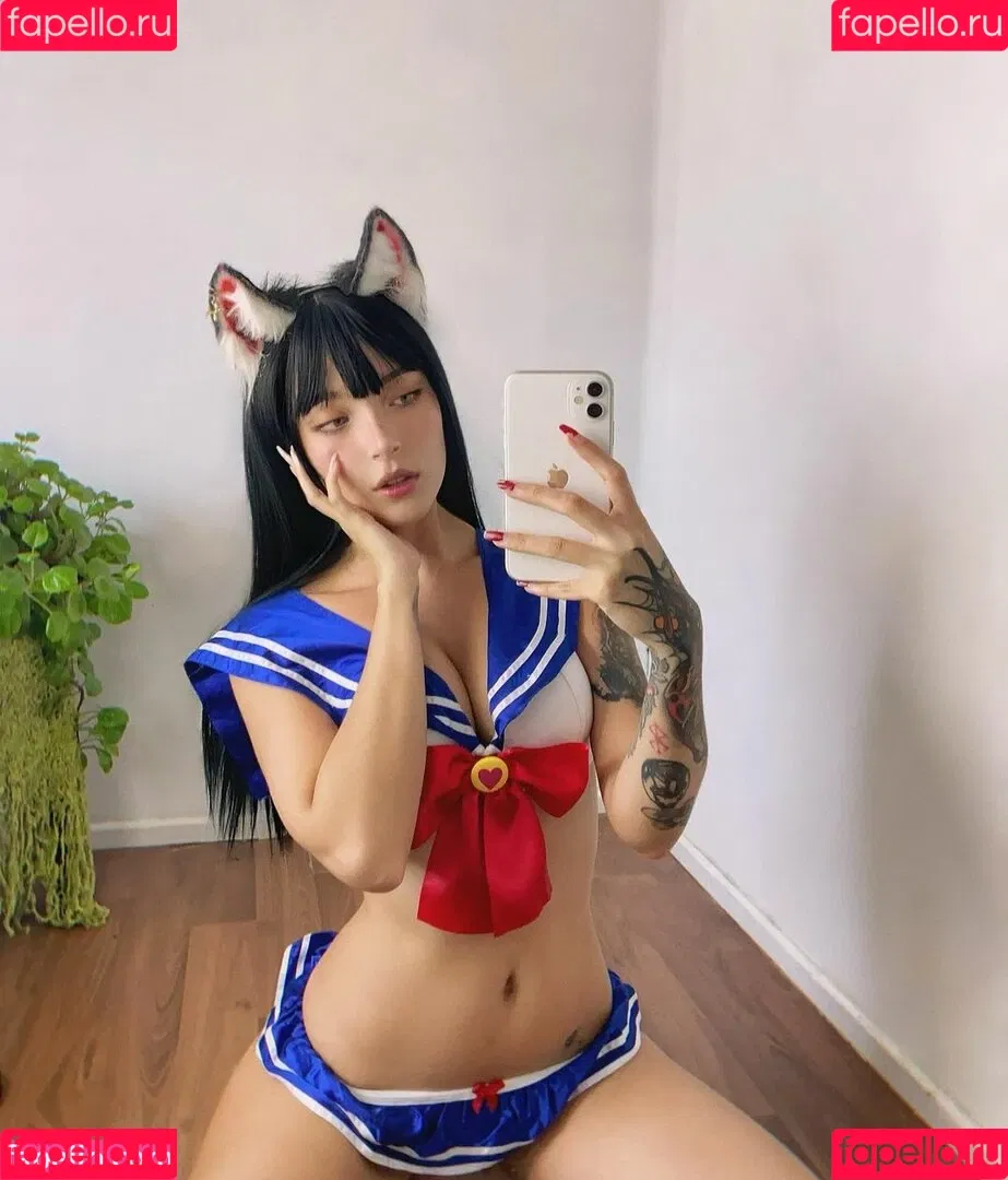 linyonkou Onlyfans Photo Gallery 