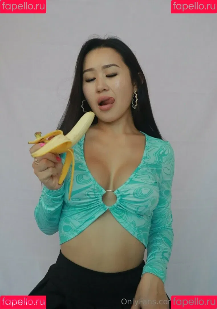 yanamae Onlyfans Photo Gallery 