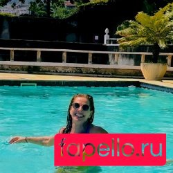 Helena Fernandes Nude Onlyfans Photo 19