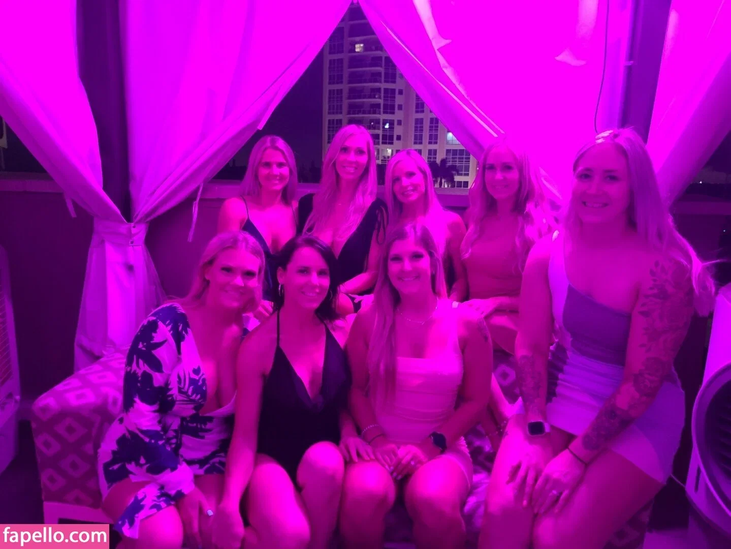 thehotwifetour Onlyfans Photo Gallery 